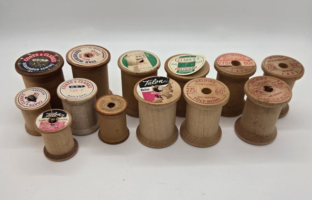 Vintage Lot of 13 Wooden Thread Spools Tools Crafting Decor Sewing Notions